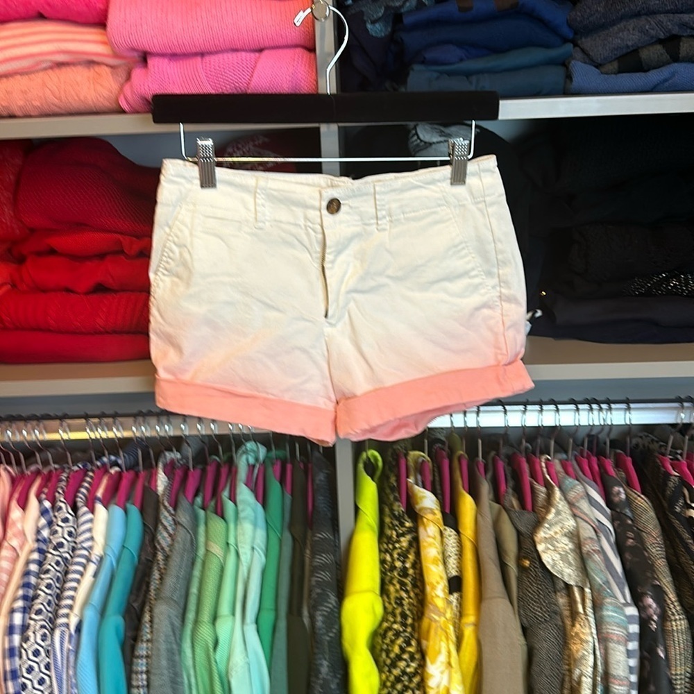 Victoria’s Secret white and pink ombré 3 1/2” cuffed shorts size 0